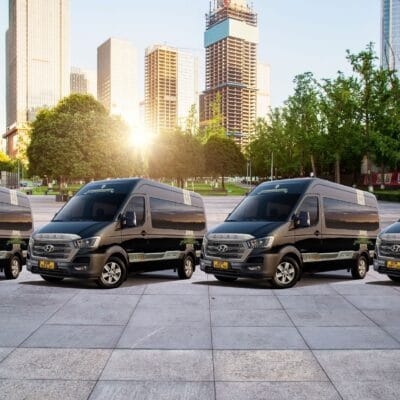 Dcar limousine 10 Chỗ