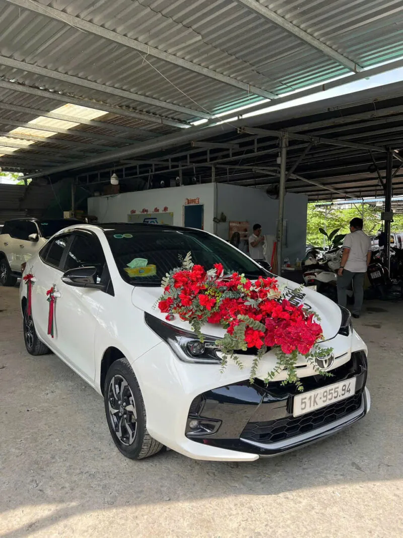 Xe Hoa 4 Chỗ