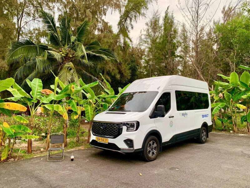 Ford Transit 16 chỗ
